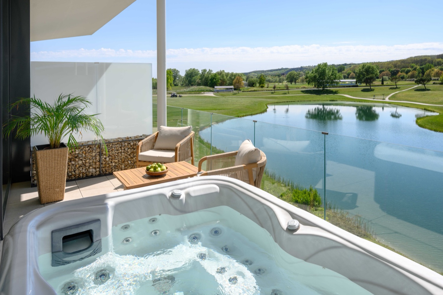 Luxury Lake View – privát jacuzzi